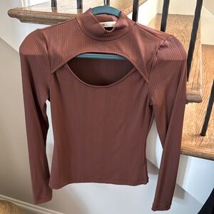Women's Cut-Out Mockneck Top- size Small- cinnamon color brand new without tags